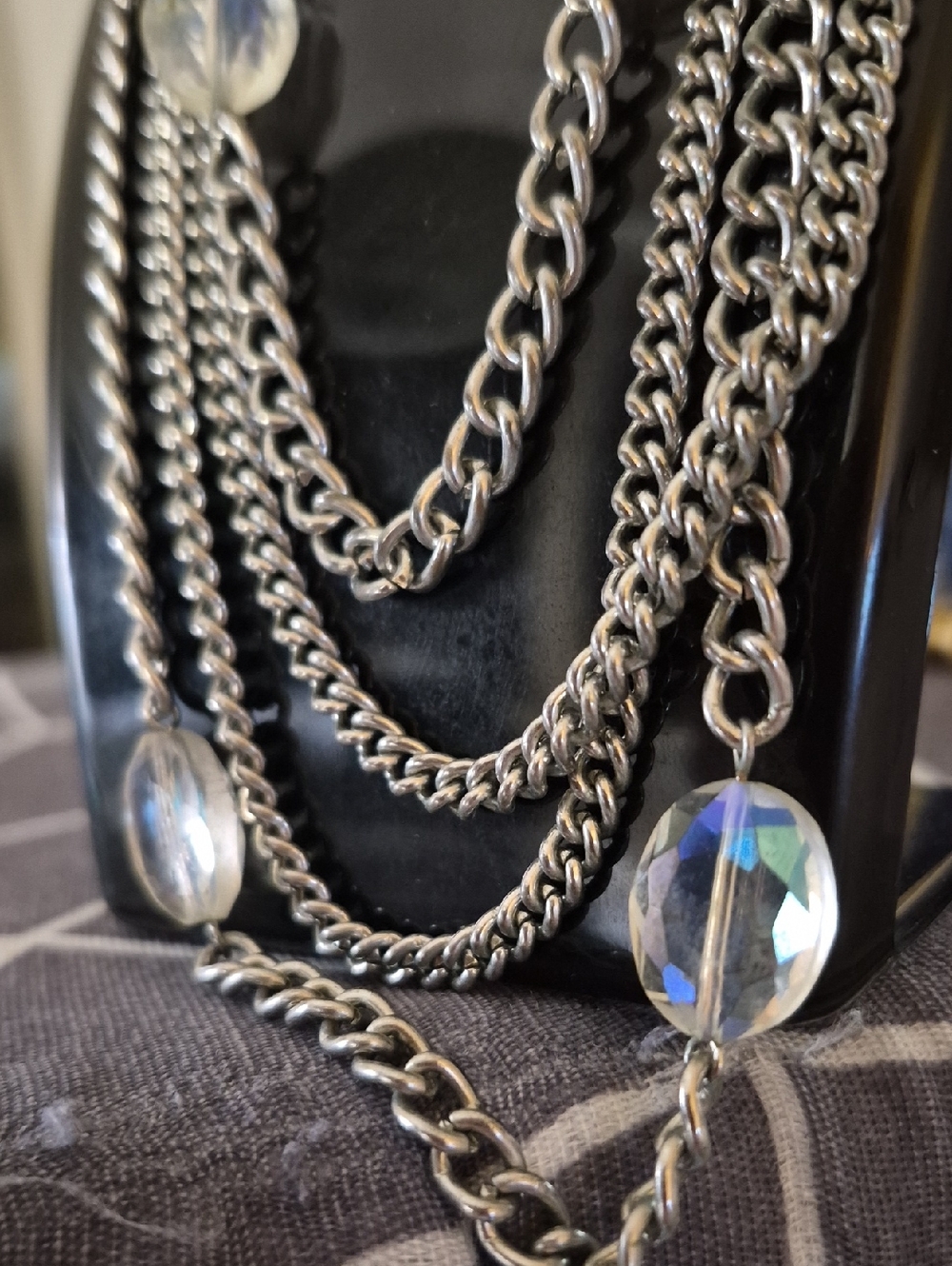 Banana Republic Multi Cuban Silver AB Iridescent crystal Beaded Layered Necklace - Picture 3 of 7